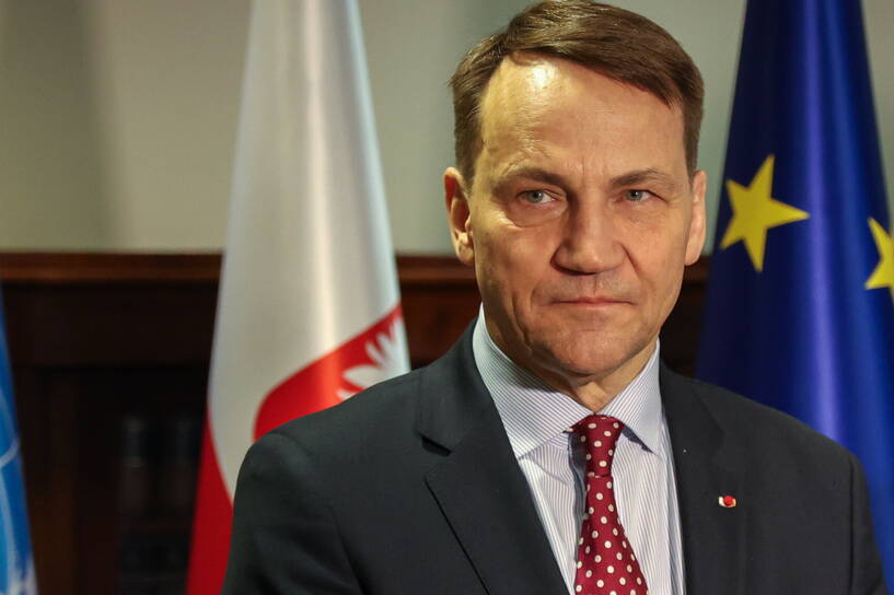 Minister spraw zagranicznych Radosław Sikorski. Fot. PAP/Marcin Cholewiński