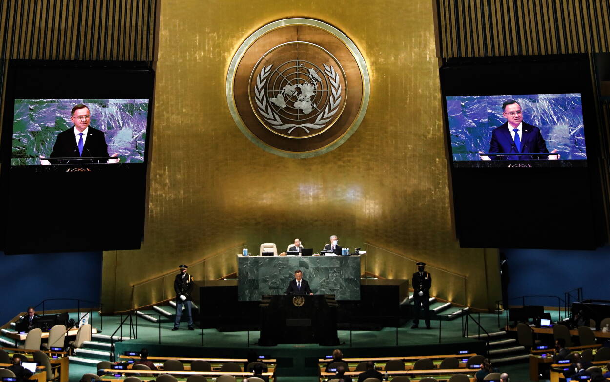 Andrzej Duda podczas debaty generalnej 77. sesji Zgromadzenia Ogólnego ONZ w Nowym Jorku, Fot. PAP/EPA/Peter Foley