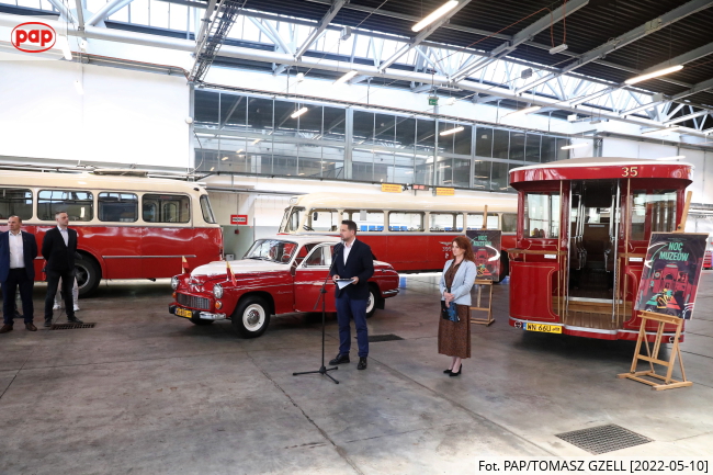 Fot. PAP/Tomasz Gzell