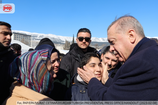 Fot. PAP/EPA/MURAT CETINMUHURDAR