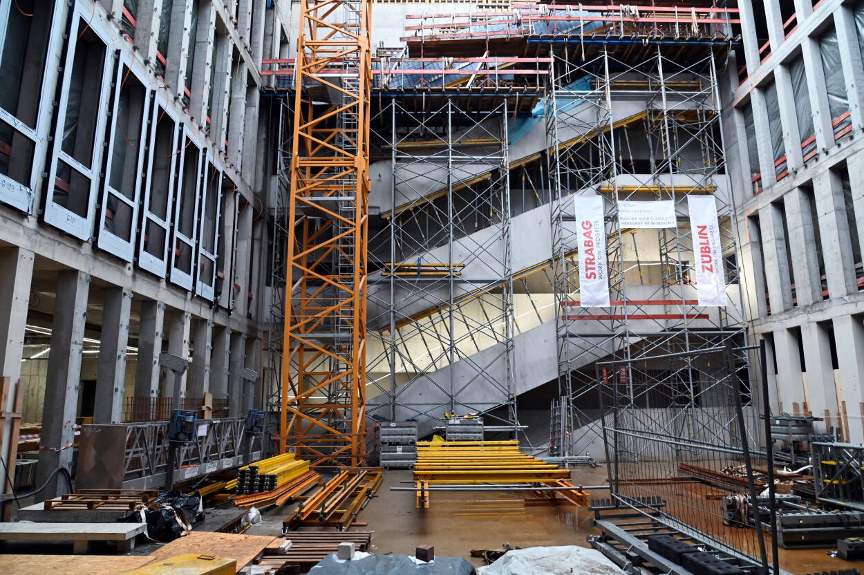 Zawieszenie wiechy, Fot. PAP/Marcin Bielecki