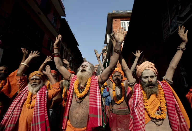 Nepal. Hinduskie święto Shivaratri czyli Wielka noc Śiwy Fot. PAP/ EPA/NARENDRA SHRESTHA 