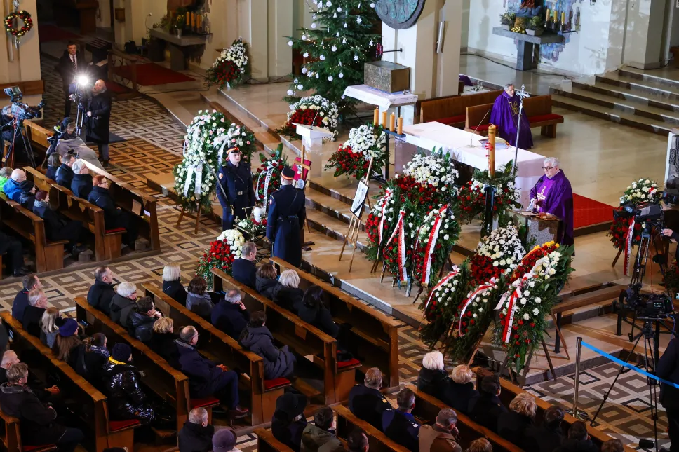 Uroczystości pogrzebowe, Fot. PAP/	Marian Zubrzycki