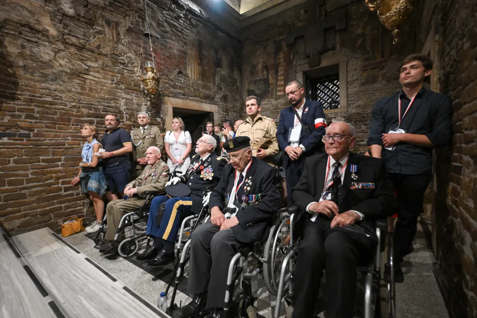 W Loreto upamiętniono w środę żołnierzy 2. Korpusu Polskiego, którzy 80 lat temu, walcząc z Niemcami, wyzwalali miasta włoskiej Marchii nad Adriatykiem. Fot. PAP/Przemysław Piątkowski