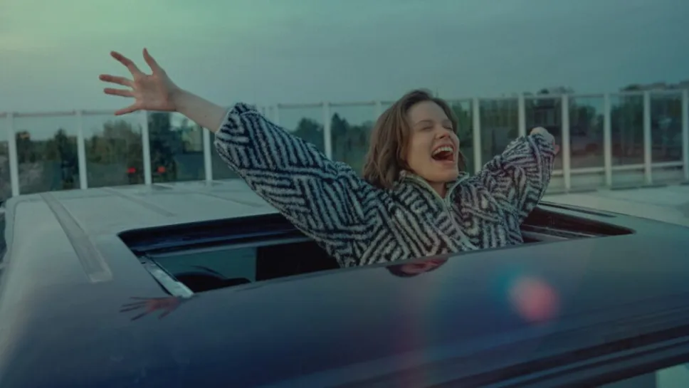 Kadr z filmu „Światłoczuła”, fot. mat. pras.