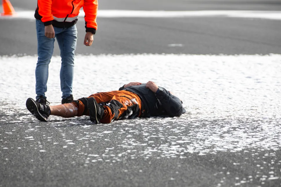  Ćwiczenia ratownicze NOKIA 25 na terenie Portu Lotniczego Wrocław. Fot. PAP/Krzysztof Ćwik