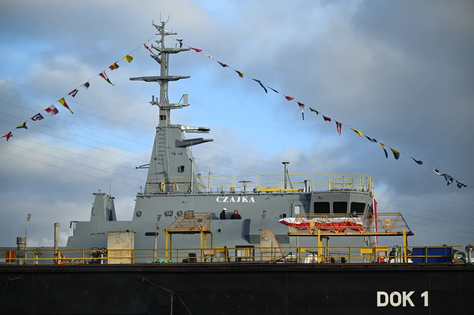 Uroczystość wodowania i chrztu szóstego z serii niszczyciela min typu Kormoran II w siedzibie Stoczni Remontowa Shipbuilding S.A. w Gdańsku. Fot.PAP/Adam Warżawa