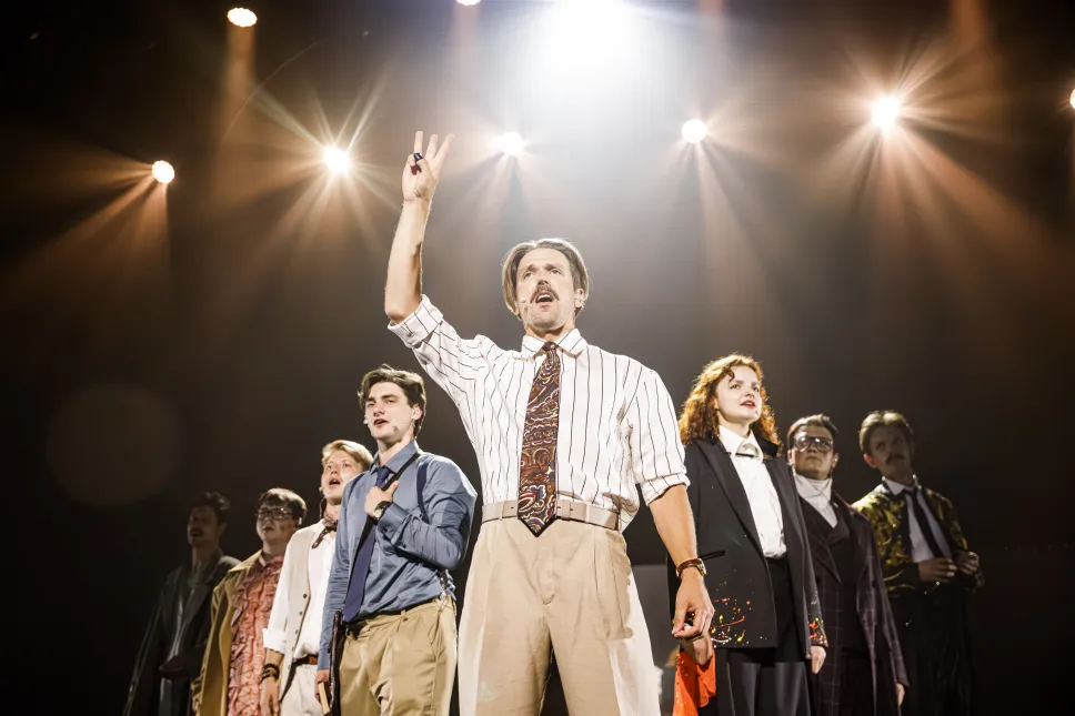 Фото з вистави "Ребелія". Пресматеріали МУР.