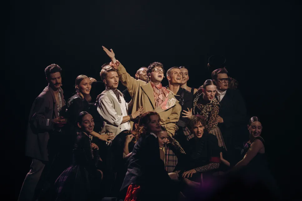 Фото з вистави "Ребелія". Пресматеріали МУР.