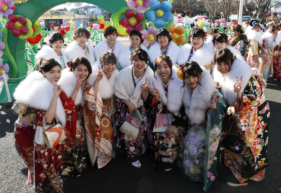 Japońskie święto dojrzewania Seijin no Hi. Zdj. ilustracyjne. Fot. PAP/EPA/KIMIMASA MAYAMA