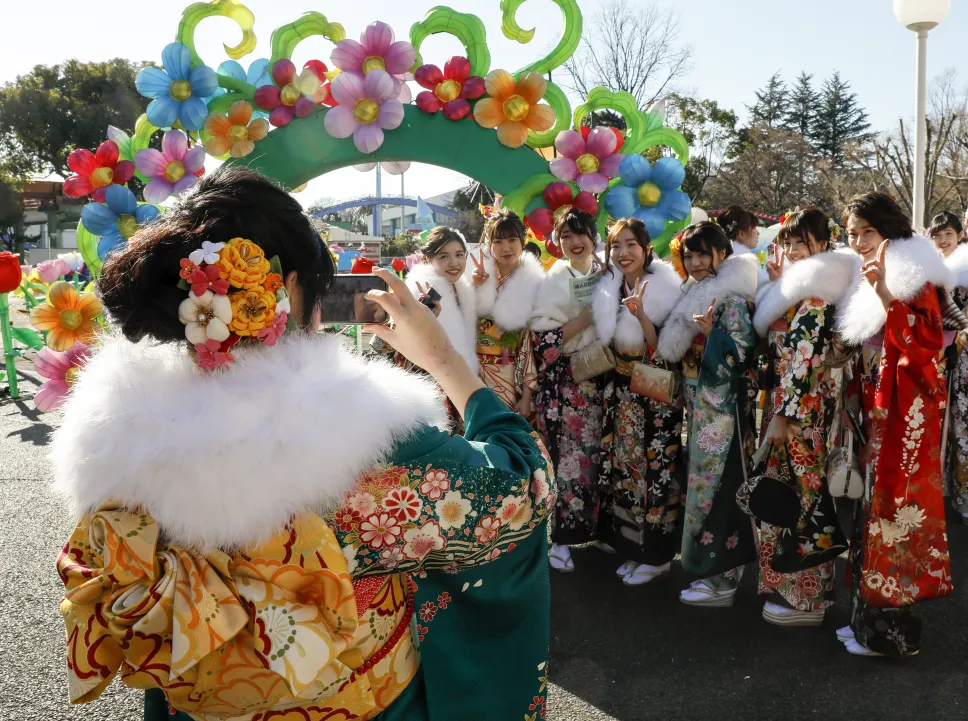 Japońskie święto dojrzewania Seijin no Hi. Zdj. ilustracyjne. Fot. PAP/EPA/KIMIMASA MAYAMA