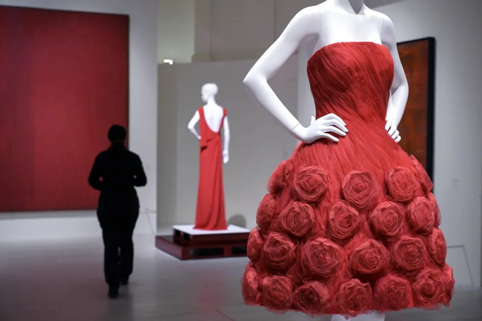 Wystawa Orizzonti - Rosso (Horyzonty - Czerwone) w PM23 Fundacji Valentino Garavaniego i Giancarlo Giammettiego w Rzymie. Fot. EPA/RICCARDO ANTIMIANI