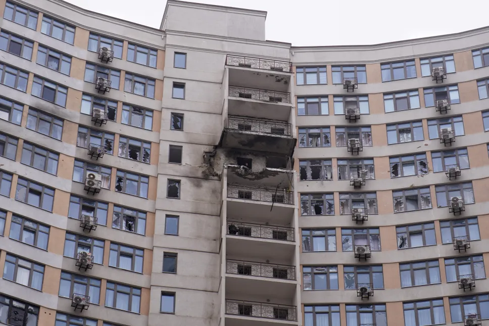 Zniszczenia spowodowane rosyjskim atakiem w Odessie. Fot. PAP/Alena Solomonova