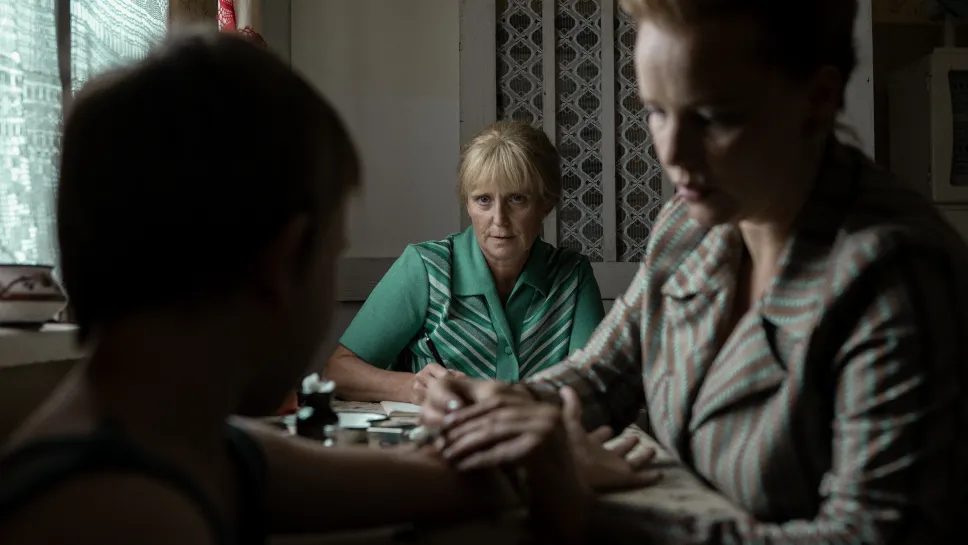 Kadr z serialu "Ołowiane dzieci". Źródło: Netflix, materiały prasowe