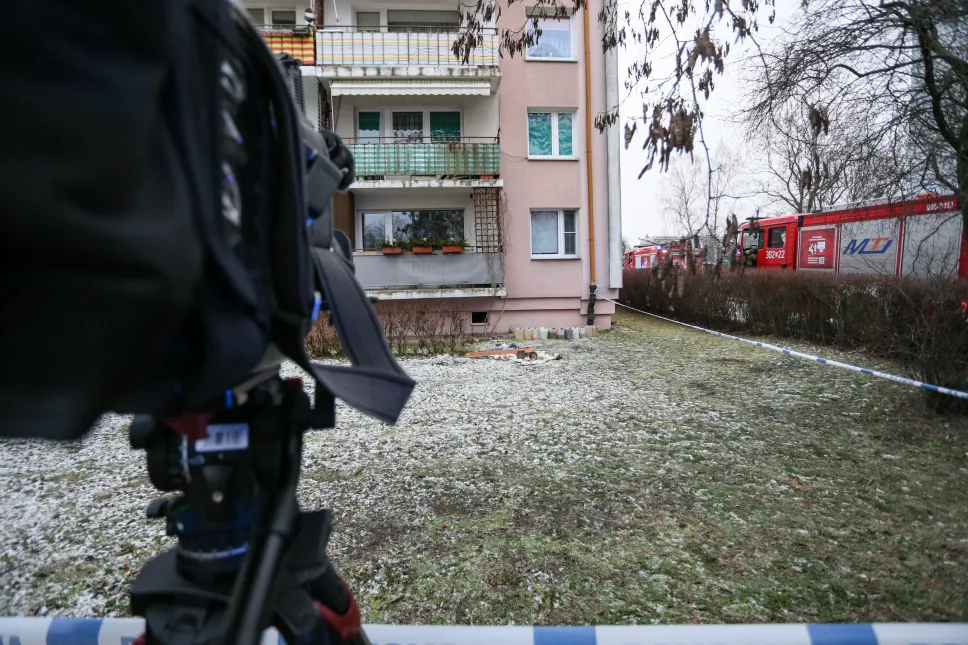 Wybuch i pożar w bloku w Gorzowie Wielkopolskim. Fot. PAP/Lech Muszyński