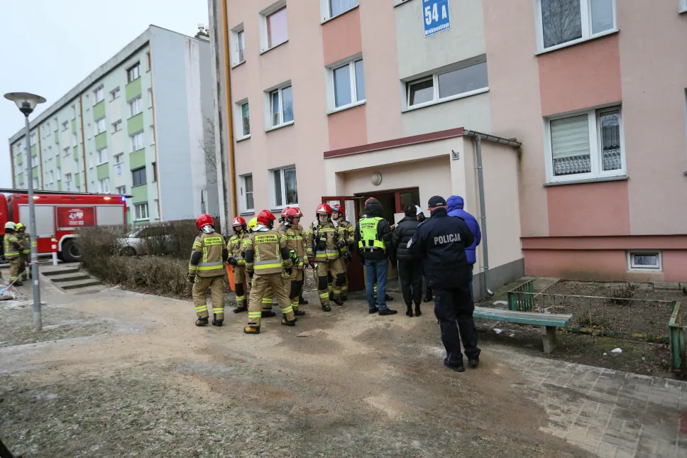 Wybuch i pożar w bloku w Gorzowie Wielkopolskim. Fot. PAP/Lech Muszyński