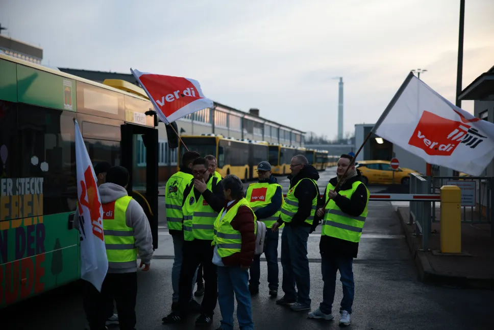 Strajki w niemieckiej komunikacji publicznej. Fot. PAP/EPA/CLEMENS BILAN