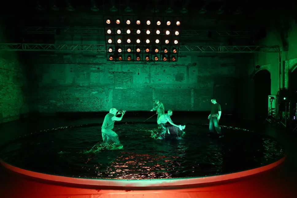 Próba medialna musicalu "Little" w reżyserii Małgorzaty Wdowik  w Centrum Sztuk Performatywnych "Piekarnia" Instytutu Grotowskiego we Wrocławiu. Fot. PAP/Maciej Kulczyński