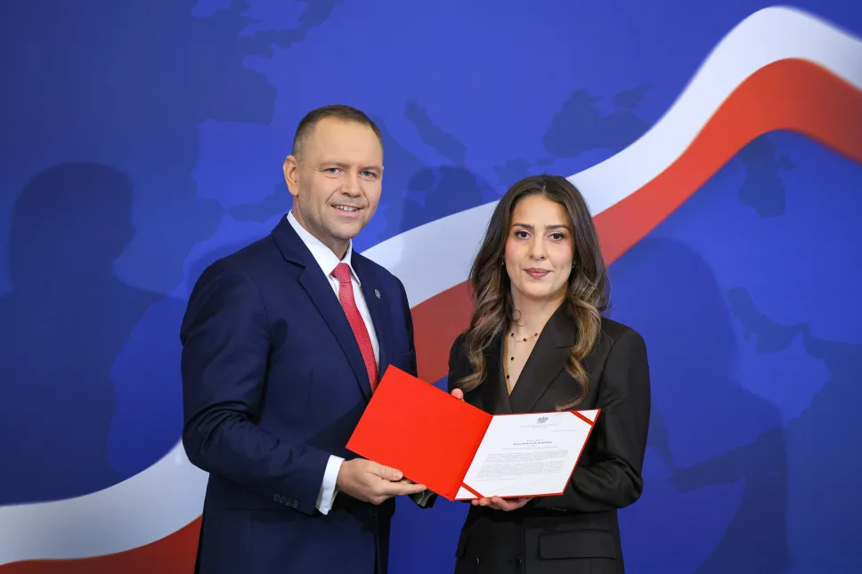 Prezydent Karol Nawrocki oraz Aneta Łukaszuk-Łapińska na uroczystości powołania Rady ds. Biznesu. Fot. Paweł Supernak 