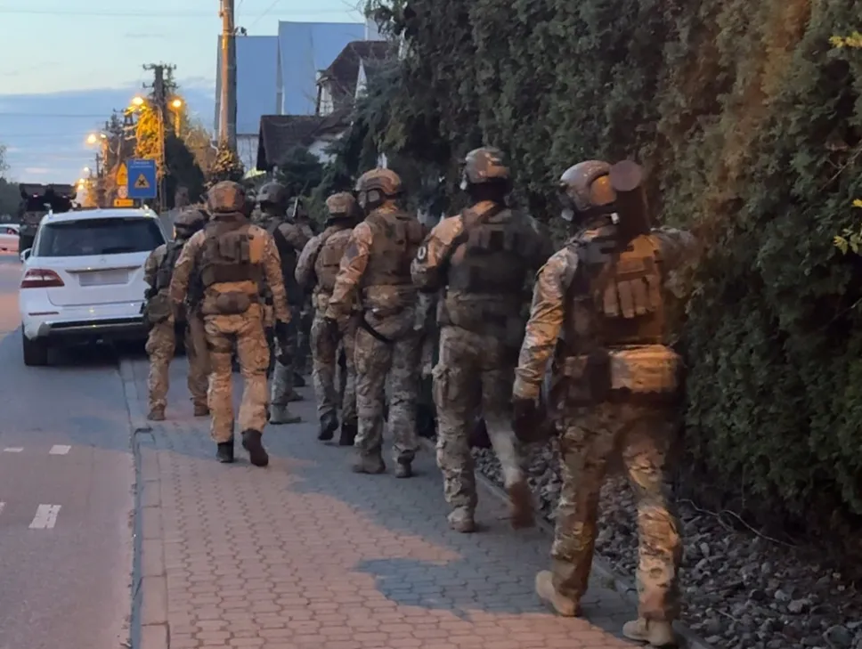 7 ton narkotyków. Trzy areszty za przemyt oraz deport obywatelki Wenezueli. Fot. KPS