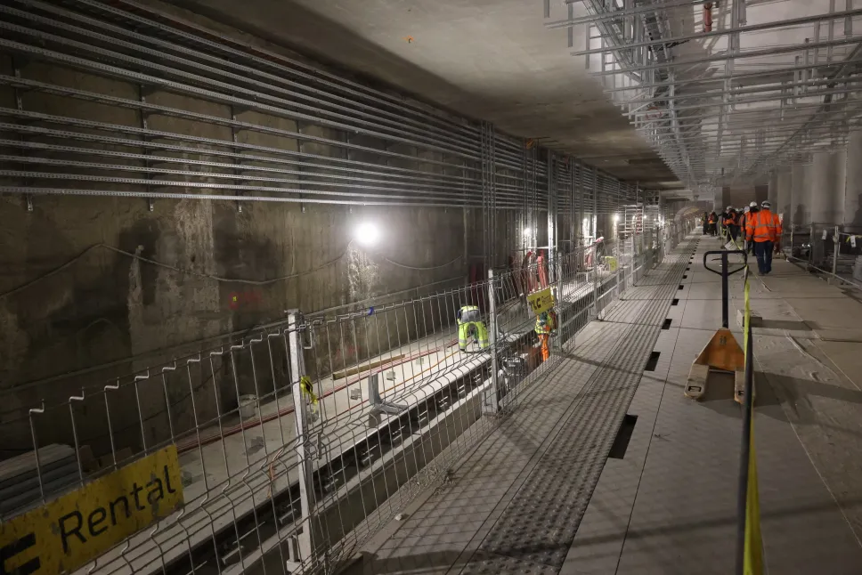 Budowa nowych stacji metra m2. Fot. PAP/Albert Zawada
