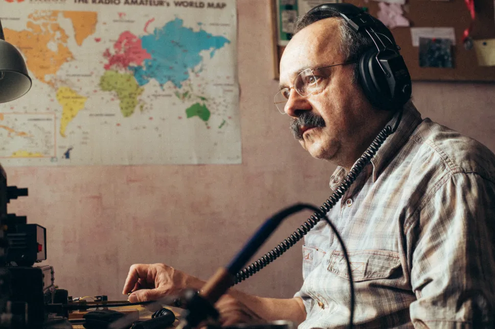Kadr z filmu "Radioamator". Źródło: materiały prasowe