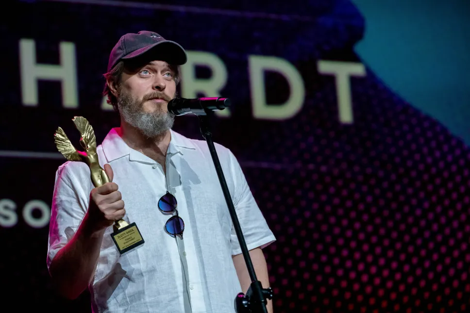 Laureat Złotego Anioła za Niepokorność Twórczą, aktor Tomasz Schuchardt. Fot. PAP/Agnieszka Bielecka
