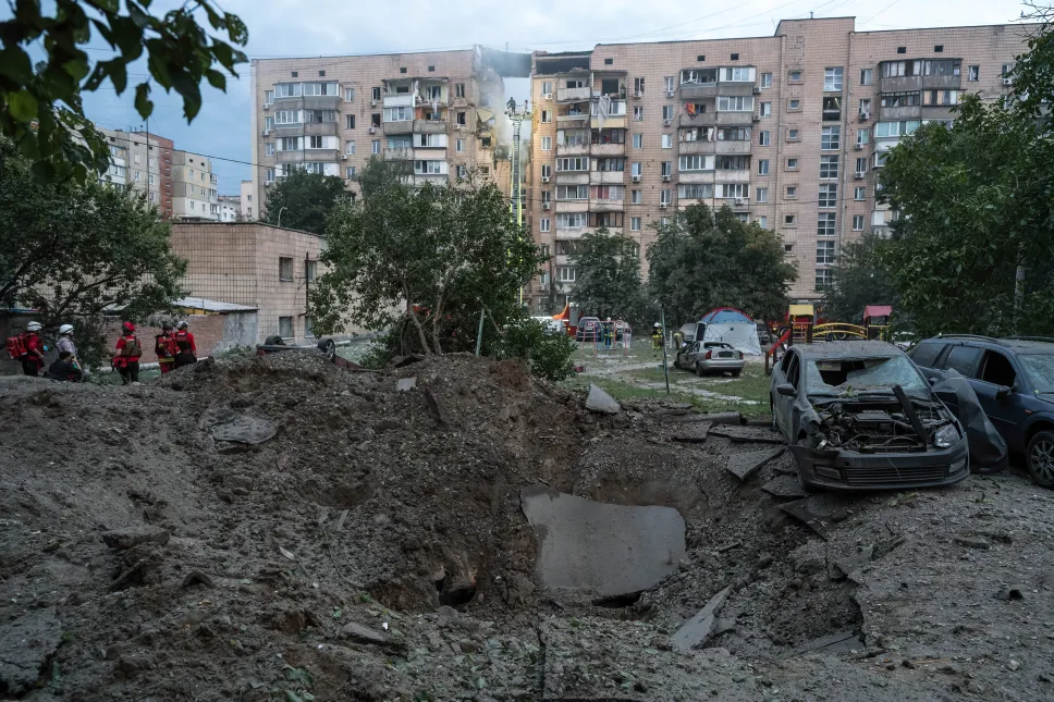 Kijów po rosyjskim ataku. Fot. PAP/Vladyslav Musiienko