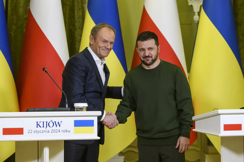 Premier Polski Donald Tusk i prezydent Ukrainy Wołodymyr Zełenski podczas spotkania w Kijowie, fot. PAP/Vladyslav Musiienko