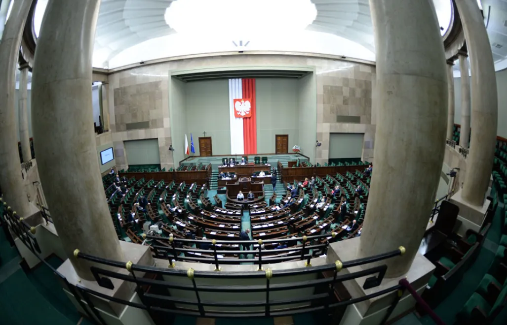 Warszawa, 14.04.2016. Widok na salę obrad, podczas posiedzenia Sejmu, 14 bm. (jt/nlat) Archiwum fot. PAP/Jacek Turczyk