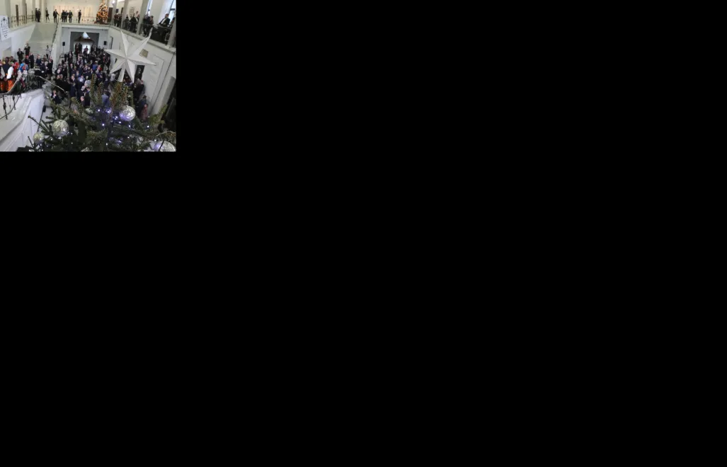 Sejmowe spotkanie opłatkowe parlamentarzystów. Fot. PAP/Tomasz Gzell