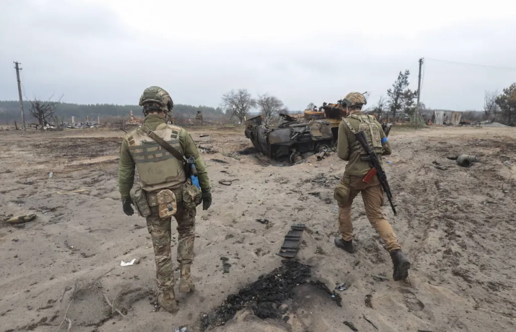Żołnierze ukraińscy. Fot. PAP/EPA/STR