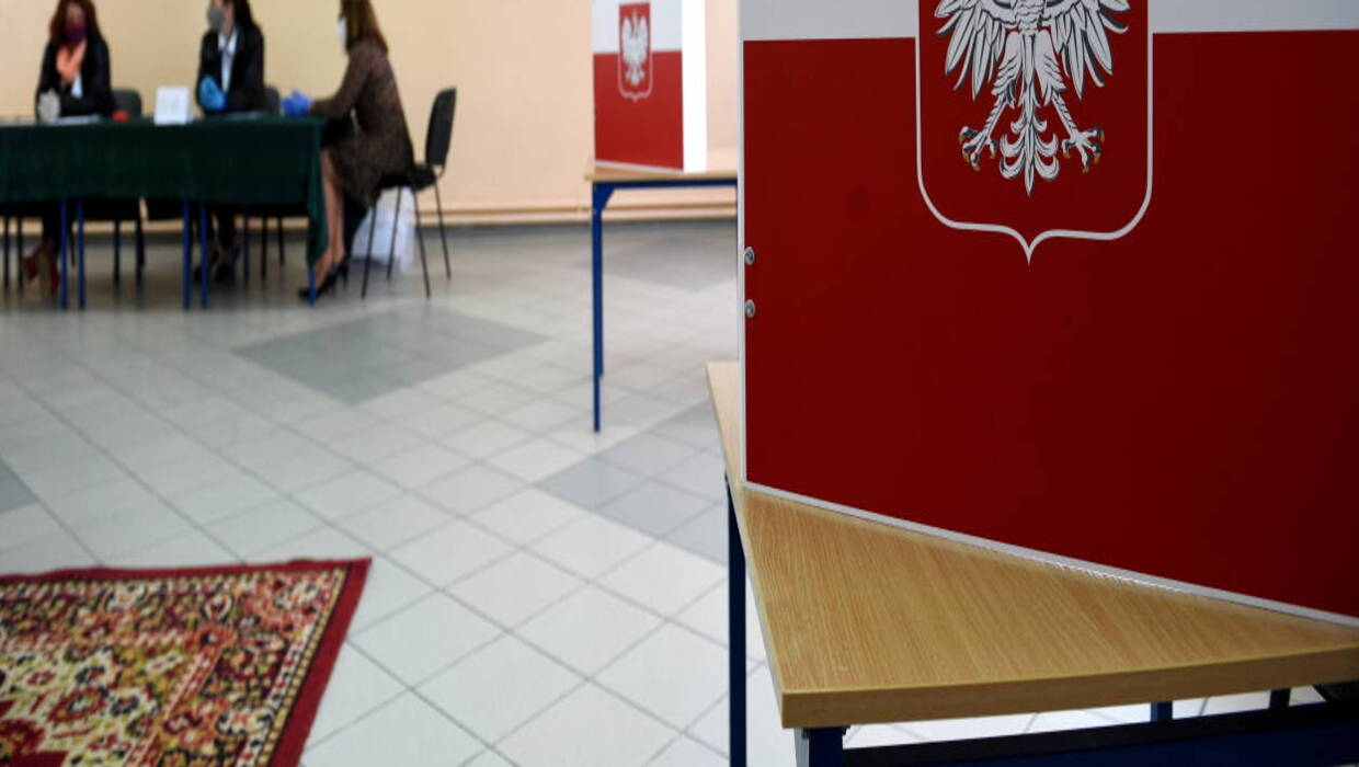 Wybory samorządowe mogą zostać przesunięte o kilka miesięcy. Fot. PAP/Darek Delmanowicz (zdjęcie ilustracyjne)