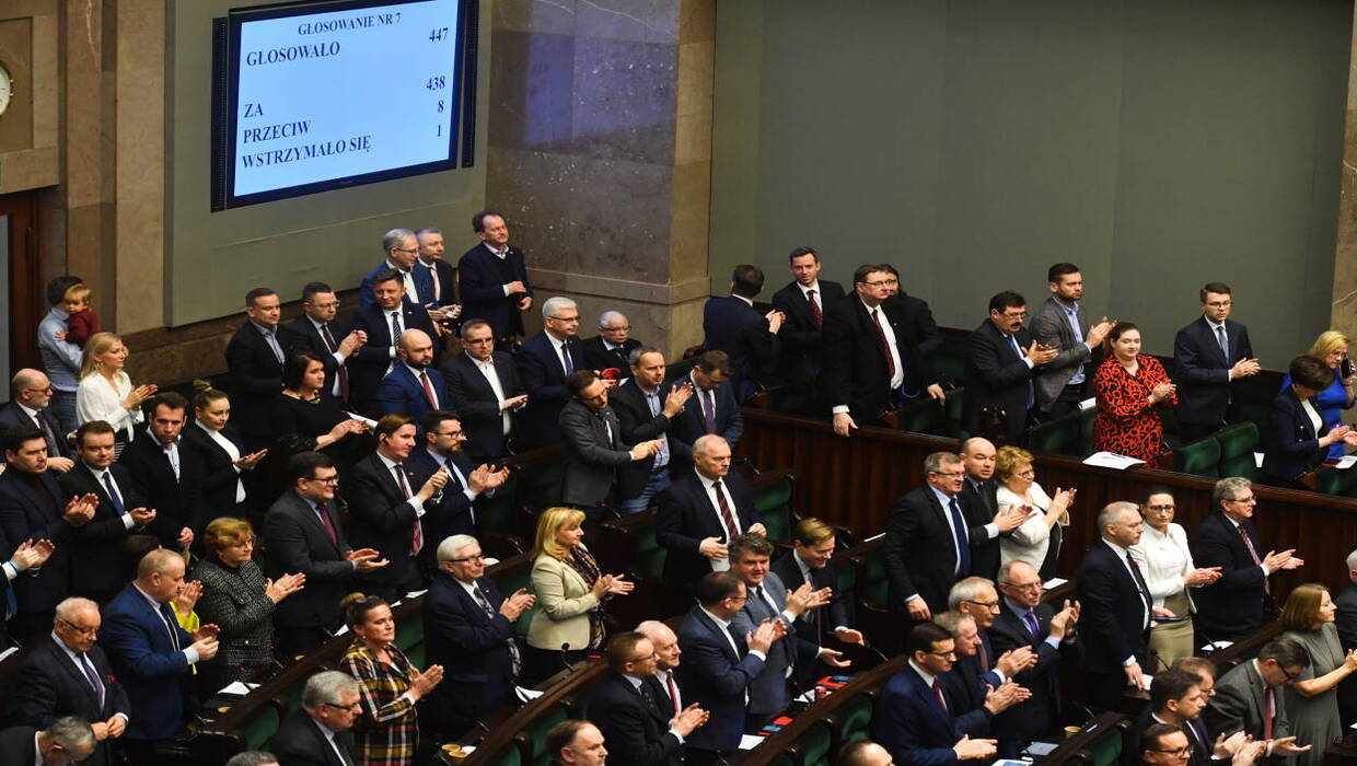 Posłowie podczas glosowań na sali obrad Sejmu Fot. PAP/Piotr Nowak