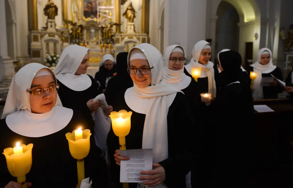 Święto Ofiarowania Pańskiego i Dzień Życia Konsekrowanego, fot. PAP/ Jakub Kamiński