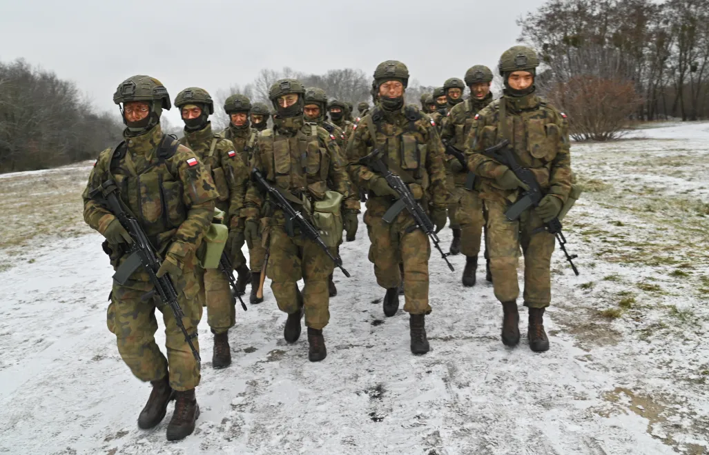 Żołnierze Dobrowolnej Zasadniczej Służby Wojskowej, Fot. PAP/Marcin Bielecki