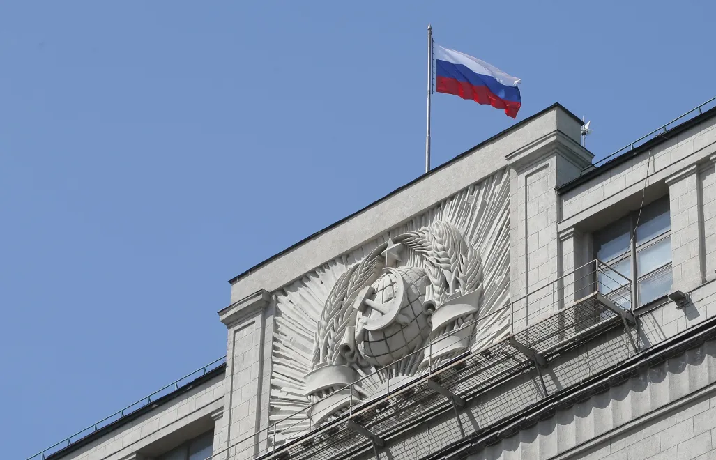 16 maja rosyjski parlament, działając w trybie przyspieszonym, jednogłośnie przegłosowała wypowiedzenie Traktatu o konwencjonalnych siłach zbrojnych w Europie. Fot. PAP/EPA/	MAXIM SHIPENKOV