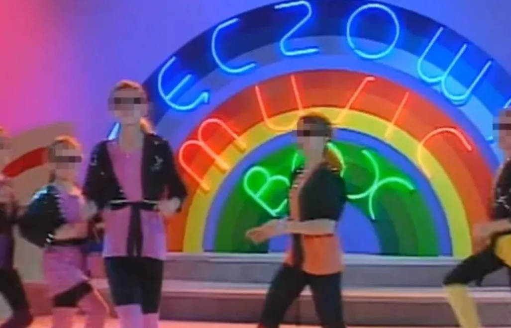 Kobiety, które oskarżyły pianistę o molestowanie i gwałty, jako dzieci występowały w programach "Tęczowy Music Box" i "Co Jest Grane" a także w zespole "Tęcza", fot. TVP