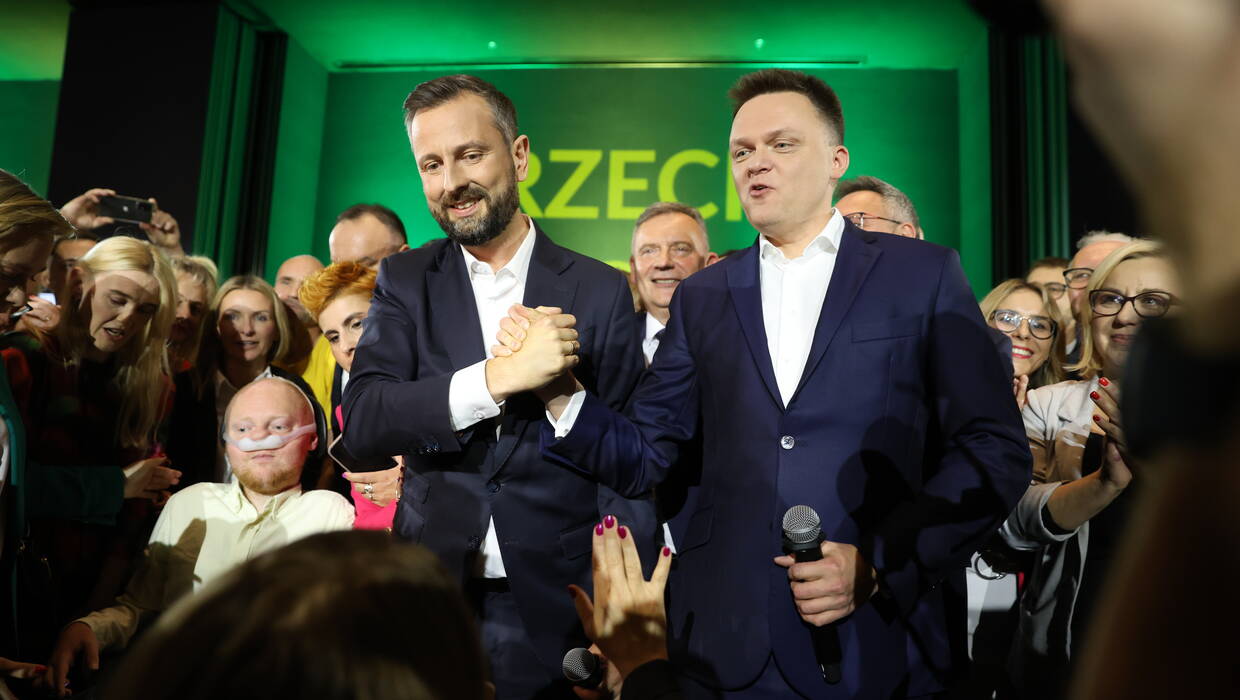Władysław Kosiniak-Kamysz i Szymon Hołownia podczas wieczoru wyborczego, Fot. PAP/Rafał Guz