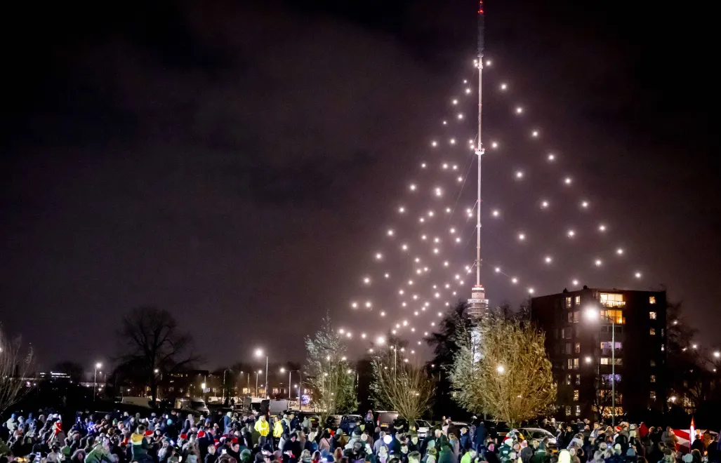 "Choinka" z IJsselstein, fot. PAP/EPA/ROBIN UTRECHT