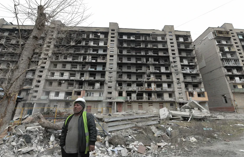 Разрушенные дома в Мариуполе. Fot. PAP/ Stringer / Anadolu Agency/ABACAPRESS.COM (фотоиллюстрация)