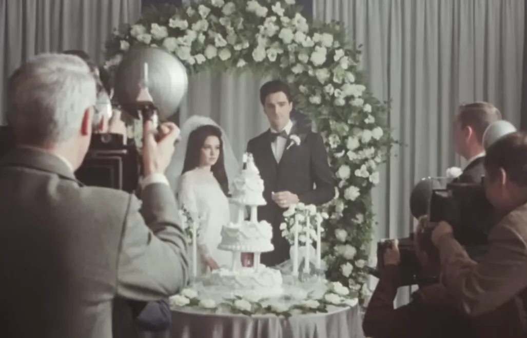 Kadr z filmu "Priscilla"