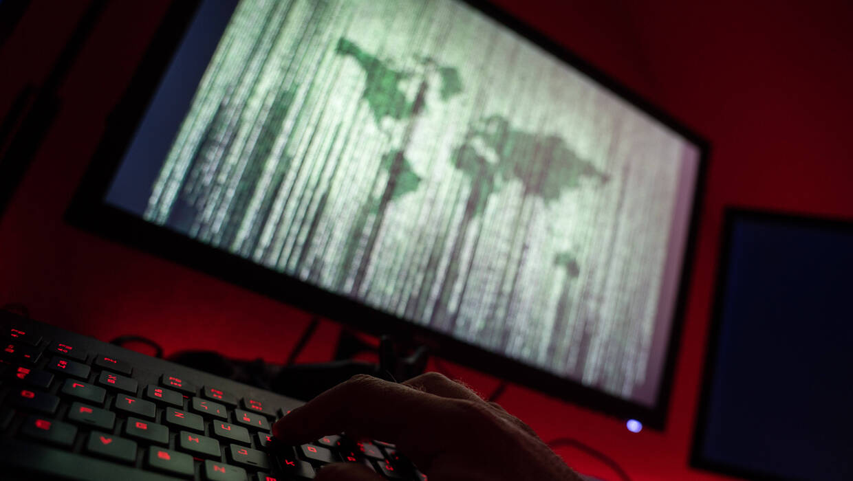 Cyberprzestępstwo, zdjęcie ilustracyjne, fot. PAP/DPA/Nicolas Armer