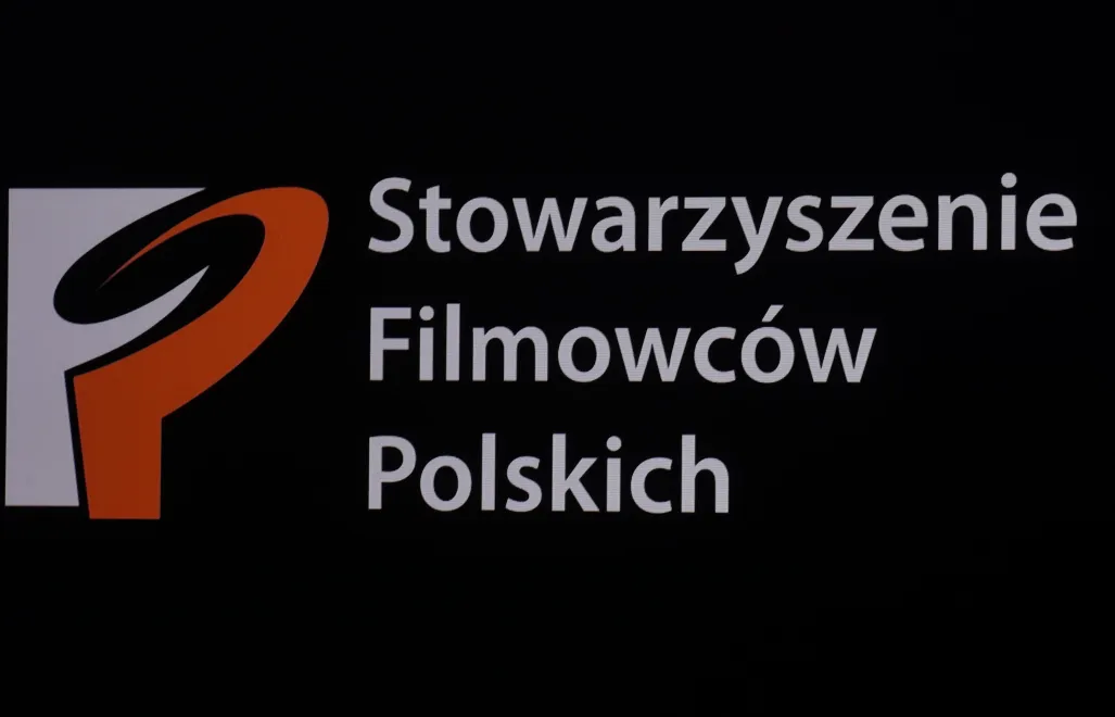 Logo Stowarzyszenia Filmowców Polskich. Zdjęcie ilustracyjne. Fot. PAP/Albert Zawada