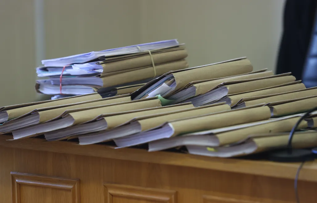 Akta sądowe. Zdj. ilustracyjne. Fot. PAP/Marian Zubrzycki