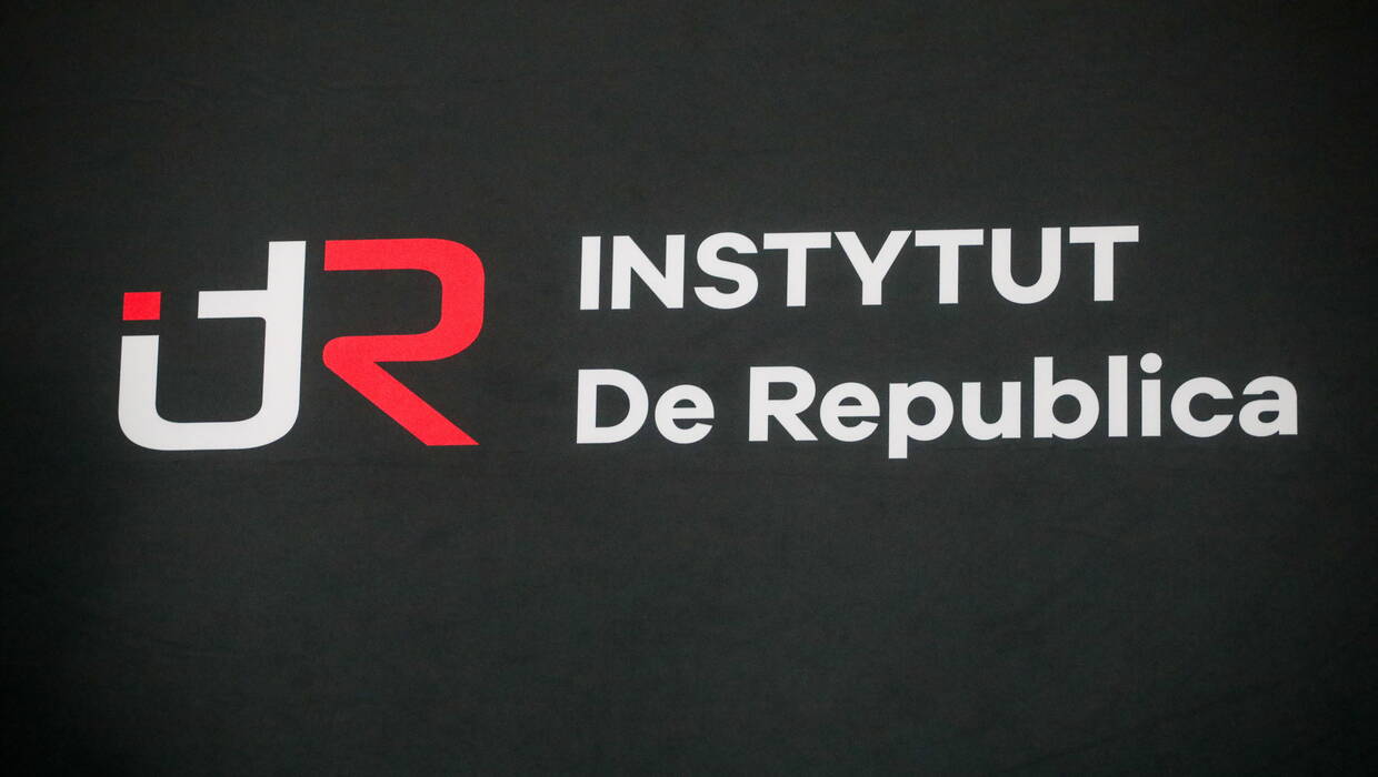 Logo Instytutu De Republica, fot. PAP/Albert Zawada