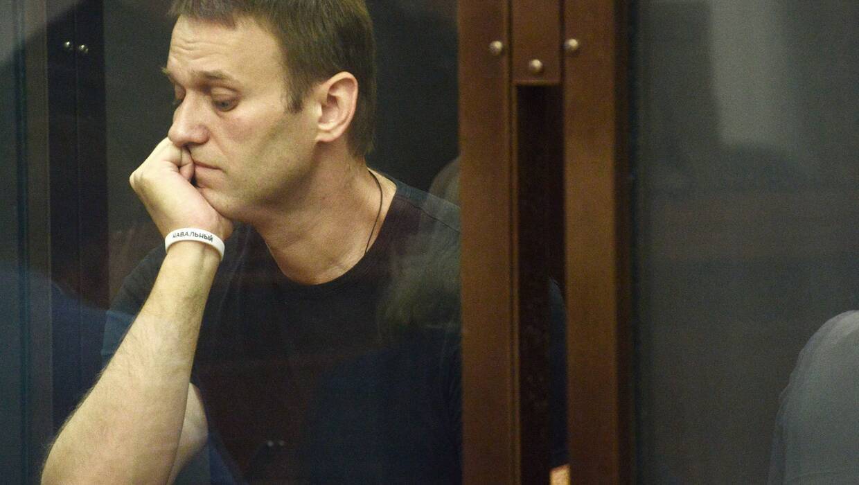 Aleksiej Nawalny w rosyjskim sądzie podczas rozprawy, Fot. PAP/EPA/ VALENTINA SVISTUNOVA