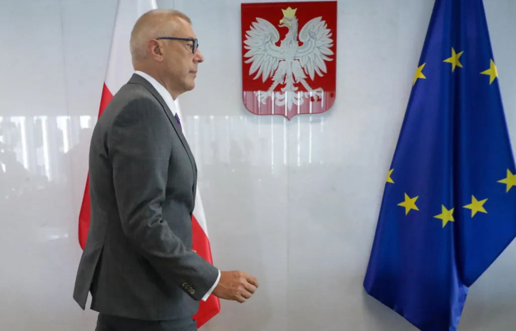 Przewodniczący zespołu Roman Giertych. Fot. PAP/Tomasz Gzell