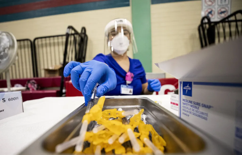 Pierwszy poza kontynentem afrykańskim nowej, bardziej zaraźliwej i śmiercionośnej odmiany małpiej ospy potwierdzono w regionie obejmującym Sztokholm. Fot. PAP/EPA/	ETIENNE LAURENT