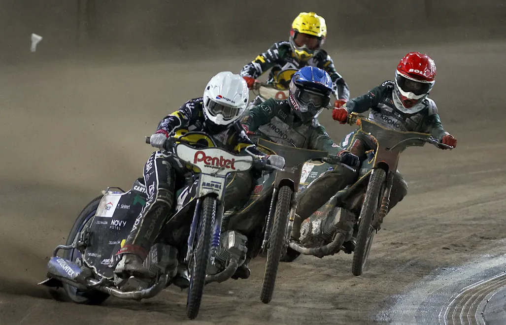 Zawody żużlowej Ekstraligi fot. PAP/Waldemar Deska